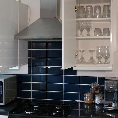 Milton Keynes Luxury Short Stay House With Wifi And Free Parking Wolverton  Exterior foto